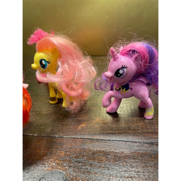 My Little Pony Toy Figures Lot of 7 G4 Generation 4 Colorful Collectible‎ - Picture 2 of 5